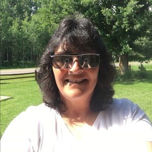 Meet your Posher, Brenda